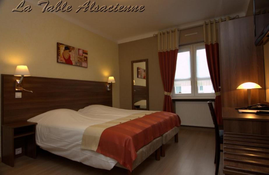 La Table Alsacienne Hotel Farébersviller Quarto foto